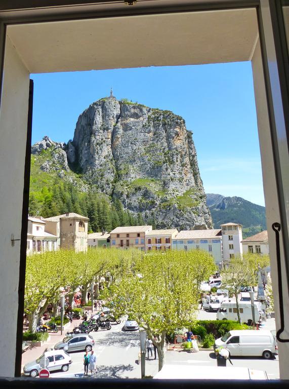 Hotel Du Levant Castellane Luaran gambar